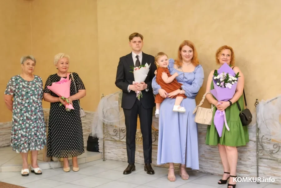 22.05.2026. Отдел ЗАГС Бобруйского горисполкома. Золотые юбиляры Галина Петровна и Василий Михайлович Кажурины.