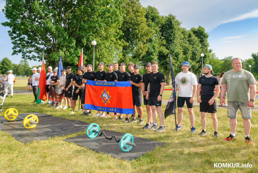 27.06.2026. Площадка ХК «Бобруйск». XVIII Международный фестиваль народного творчества «Венок дружбы». Спортивные площадки и флешмоб «639 тонн силы города Бобруйска».