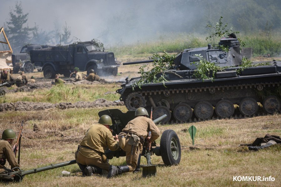 30.06.2024 г. Щатково, Бобруйский район. Военно-историческая реконструкция Бобруйской наступательной операции 1944 года «Бобруйский котел». Фото: Александр Чугуев.