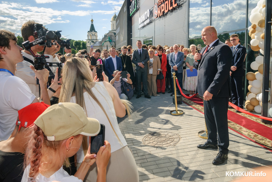 25.06.2026. Бобруйск, Торжественное открытие торгового центра «Этажерка»