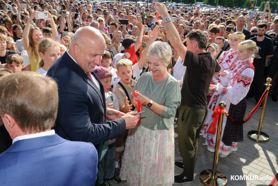 25.06.2026. Бобруйск, Торжественное открытие торгового центра «Этажерка»