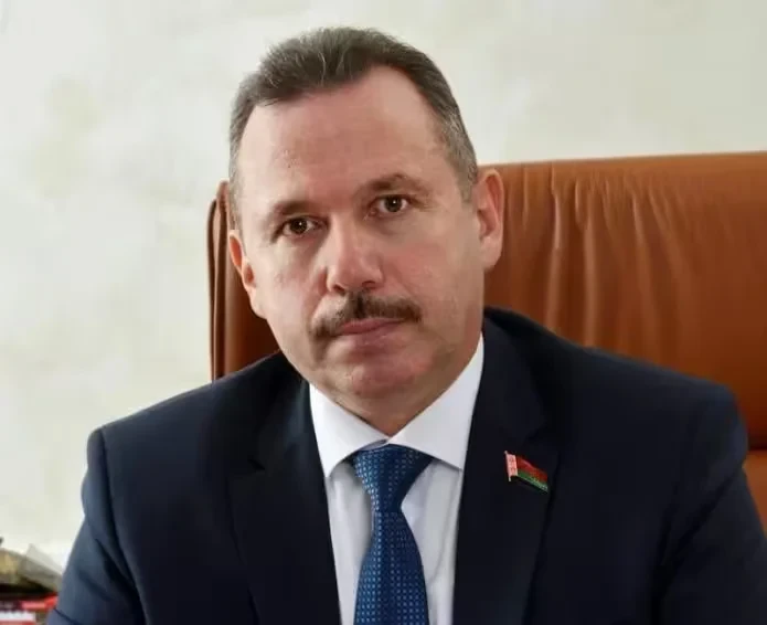 Виктор Ананич проведет 16 июля личный прием граждан в дистанционной форме