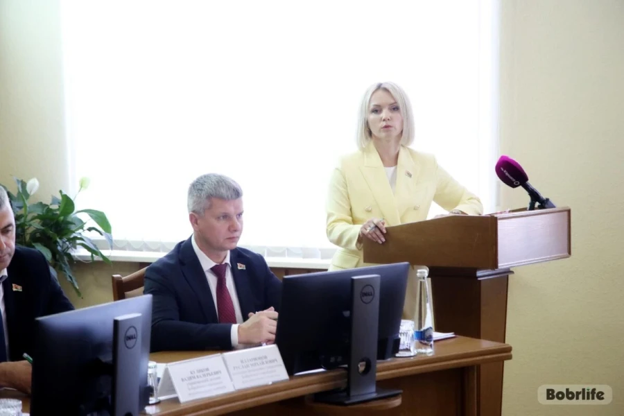 17 июля 2026 года. Ход подготовки к новому учебному году, рассмотрели на заседании Бобруйского горисполкома. Фото: bobrlife.by.