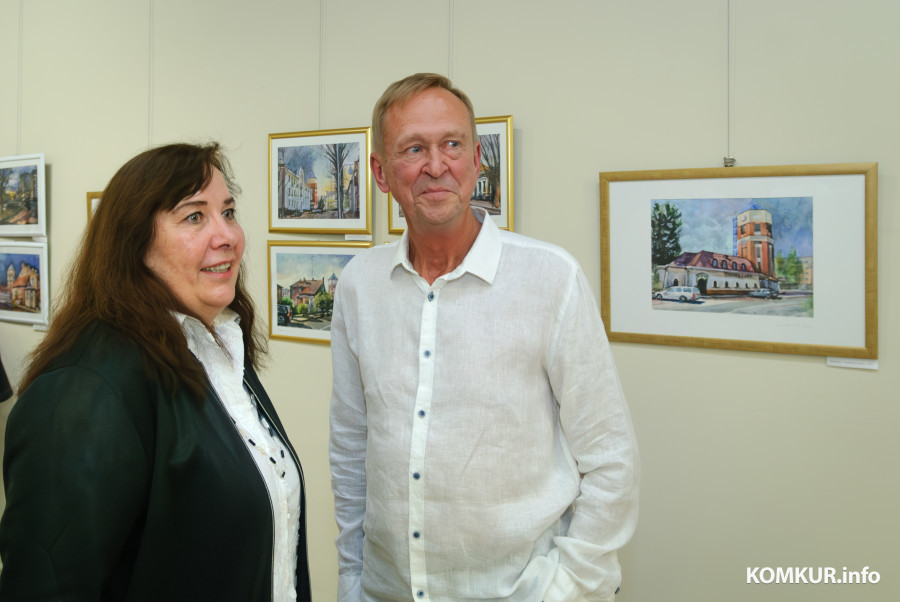 10.07.2026. Бобруйский художественный музей. Выставка акварели «Городской пейзаж» Сергея Леонова, бывшего начальника отдела архитектуры и градостроительства Бобруйского горисполкома и главного архитектора города.