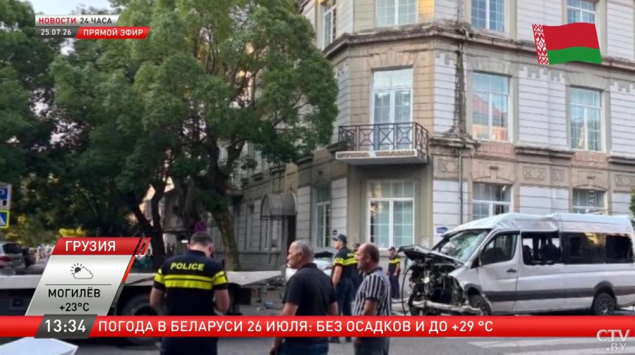 Автобус с туристами из Белоруси попал в ДТП в Грузии: два человека погибли, еще 12 получили травмы