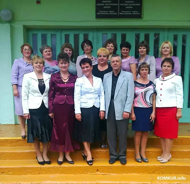 1990-е. Учителя Маковичской школы.