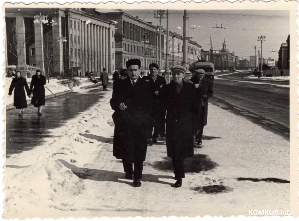 Минск 1960-х. Тишкевичи на Октябрьской площади