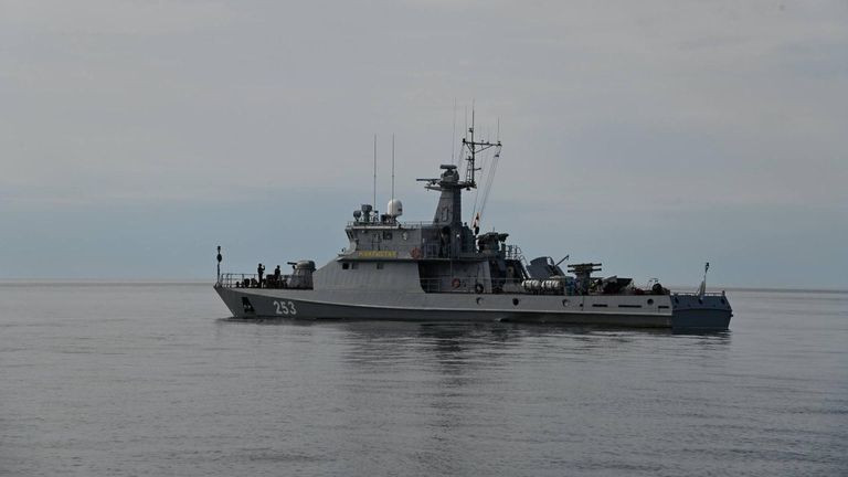 Министр обороны Казахстана освобожден от должности после гибели 14 военных на учениях
