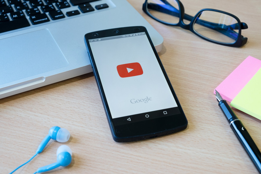 YouTube начинает усиленно бороться с ИИ-контентом