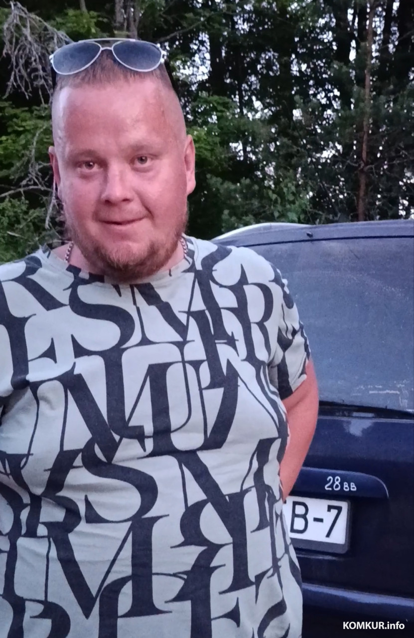 18.07.2026 г. Сельская дискотека в Зеленковичах. Гость из Минска, который привез целую компанию.