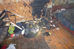 В Бобруйске горел дом на улице Гоголя. Спасены три человека