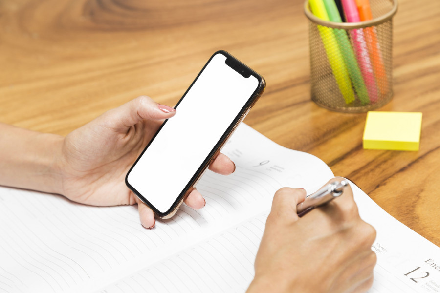 Ученица и ее мать тайком записывали разговоры в одной из школ Беларуси