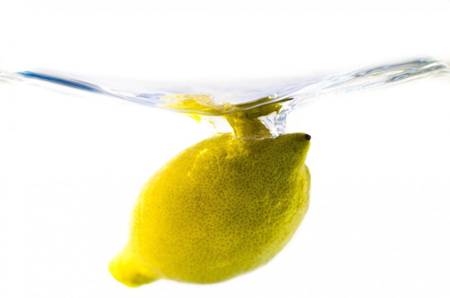 Почему смекалистые хозяюшки используют лимон при варке мяса: на что влияет цитрус