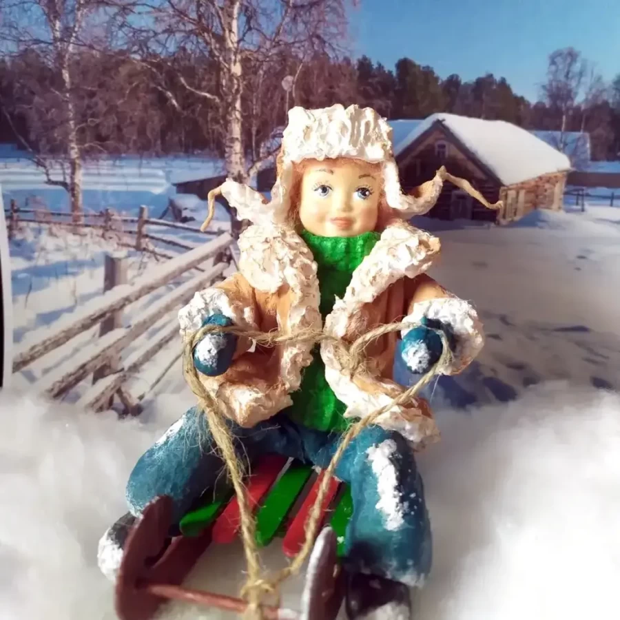 Игрушка из ваты, сделанная руками мастерицы Валентины Володько.