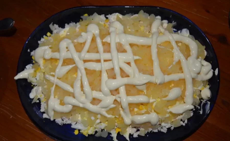 Готовим сами: салат с ананасами