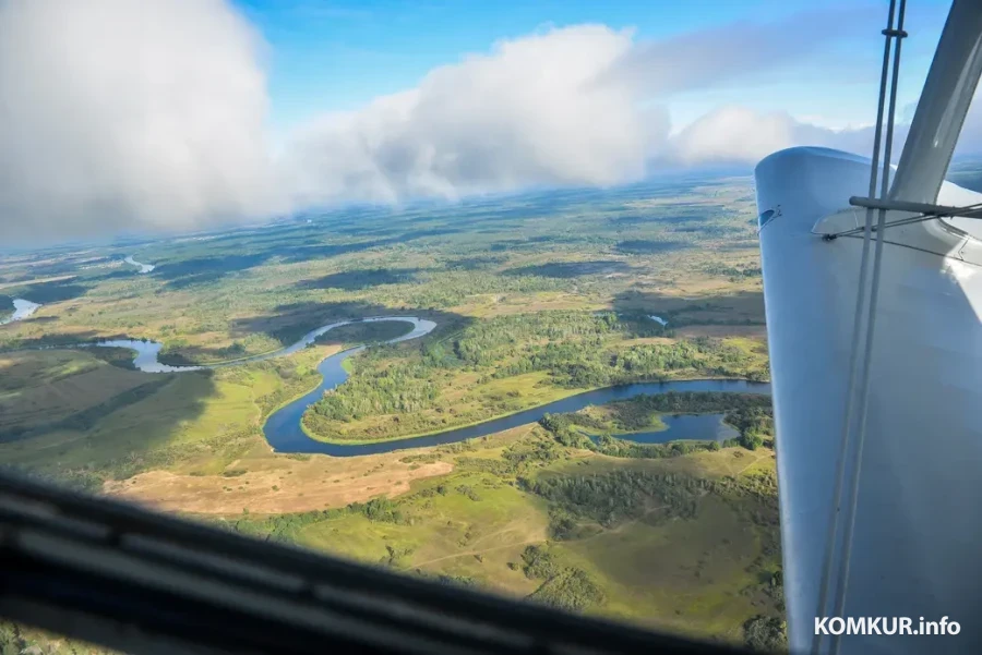 17.09.2016, Бобруйский аэроклуб. Вид на бобруйские окрестности с легкомоторного самолета. Фото: Александр ЧУГУЕВ 