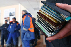 Трое жителей Могилевщины и житель Минской области за деньги помогали незаконным мигрантам попасть в Россию