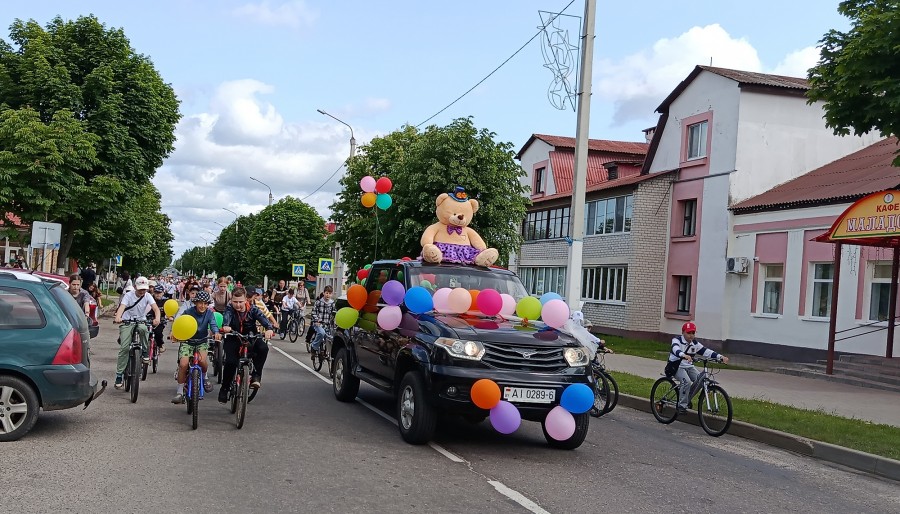 День защиты детей отметили в Глуске. Наш фоторепортаж