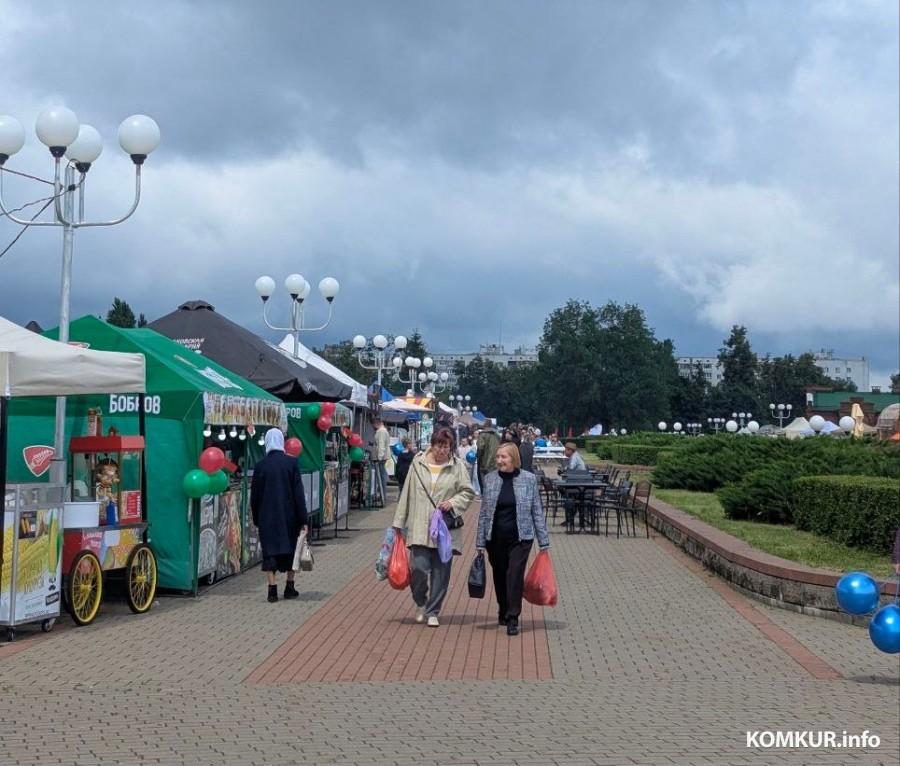 День города у «Бобруйск-Арены». Фоторепортаж с главной площадки праздника (добавлены фото)